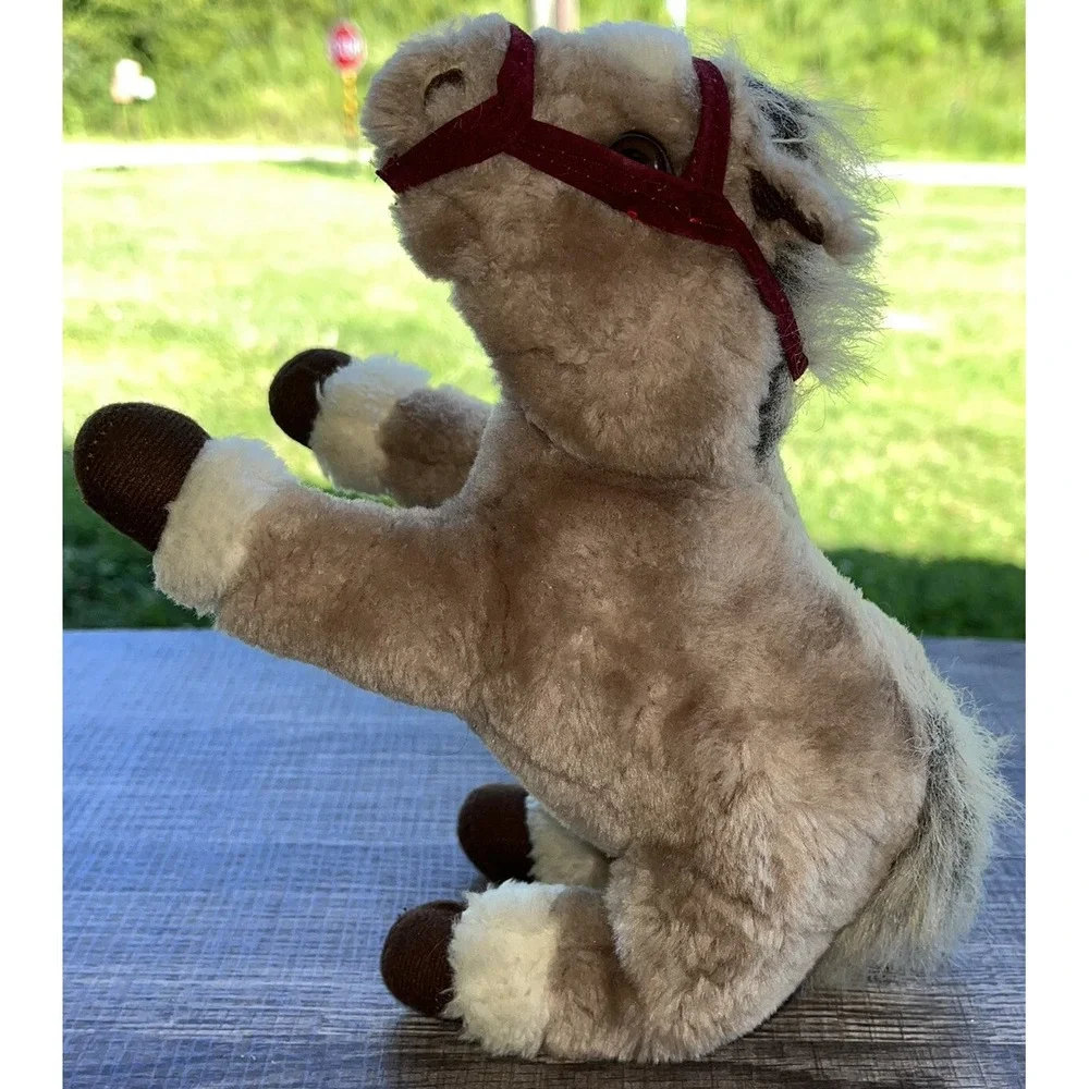 1999 Plushland Horse Pony Plush Stuffed Animal Tan Light Brown & White